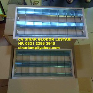 Lampu RM 2 x 18 Watt Stainless