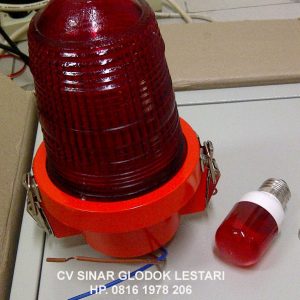 Lampu Blitz Menara Signal Tower